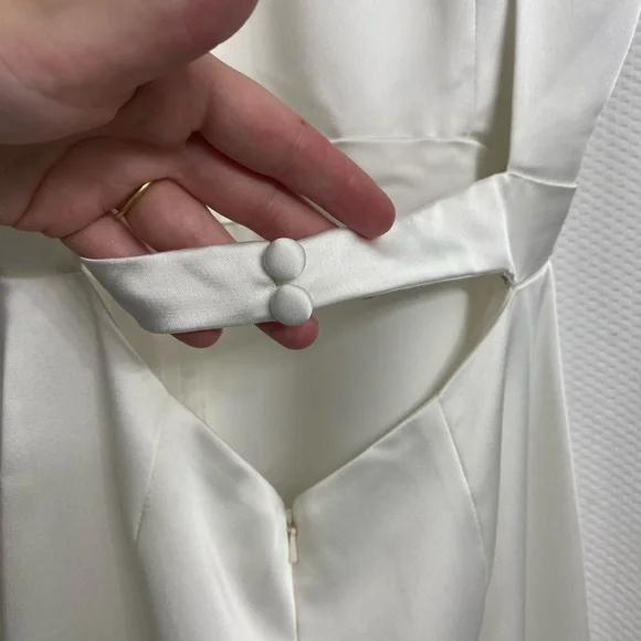 LOVLEY evening gown wedding gown - Picture 6 of 12